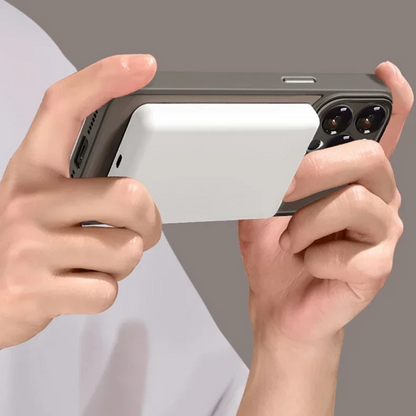 Carcasa iPhone compatible con Magsafe (Celeste)